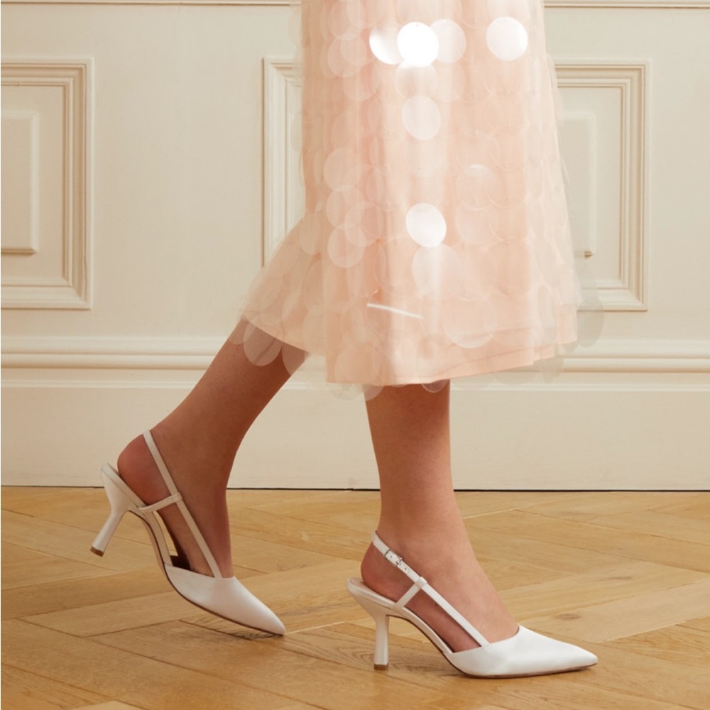 Porte & Paire satin Slingback pumps